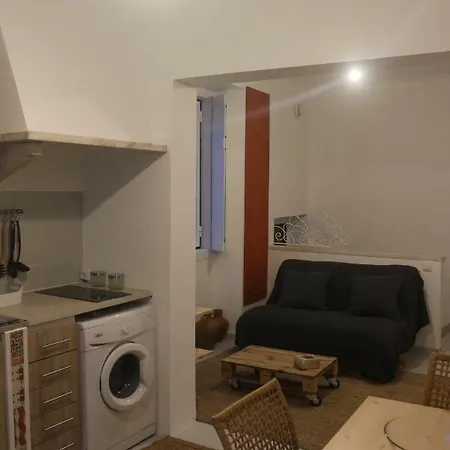 Nooks Three Apartman Sintra