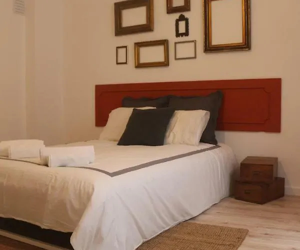 Nooks Three * Sintra